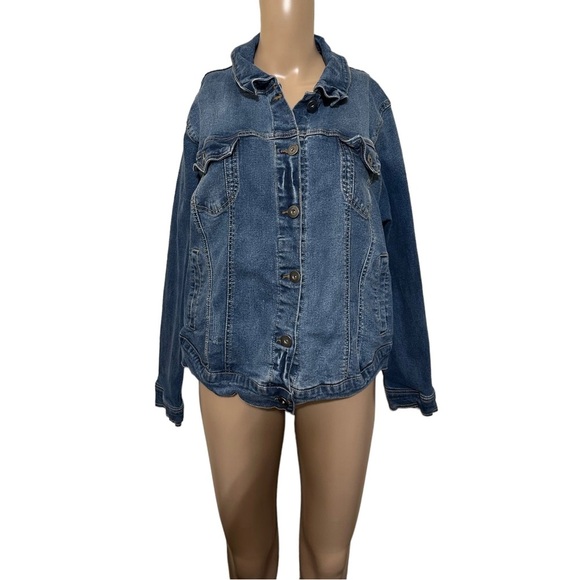 torrid Jackets & Blazers - Torrid Blue Jean Jacket